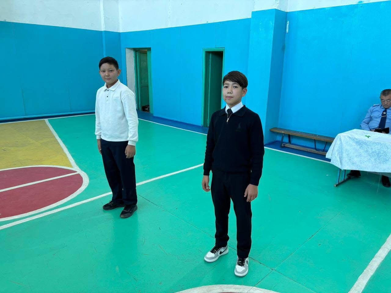 "Футбол федерациясы"